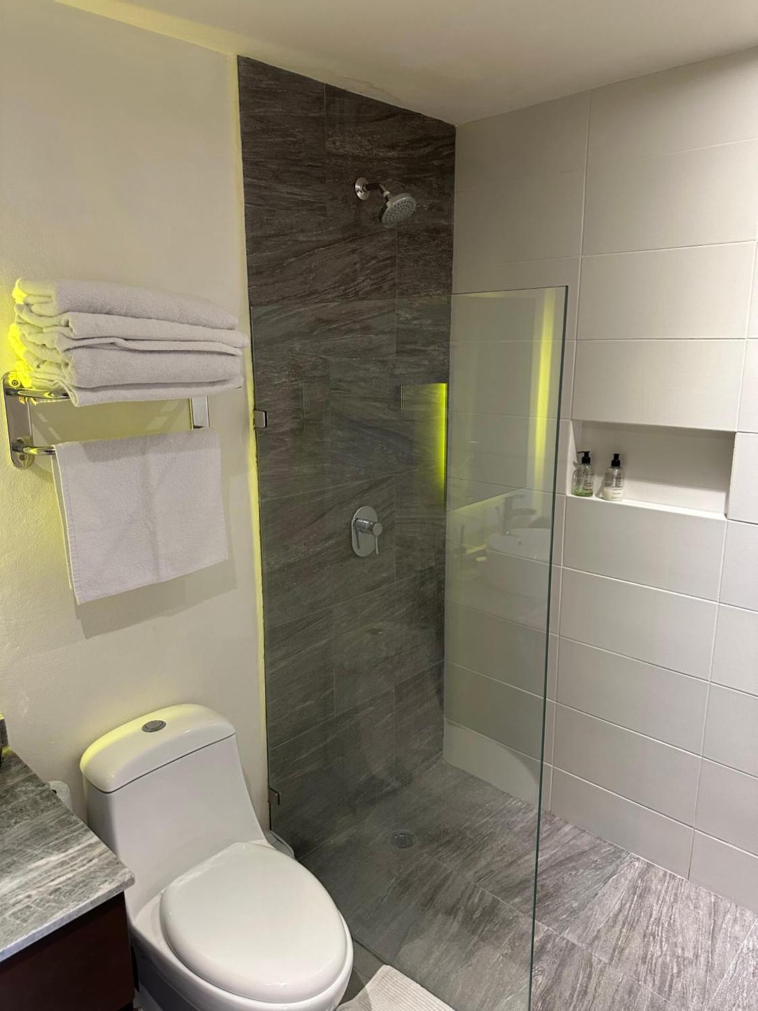 Precioso Estudio Con Excelente Ubicacion En Apartment *